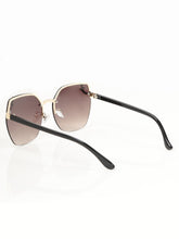 Load image into Gallery viewer, Diamante Finished Sunglasses

