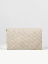 Load image into Gallery viewer, Weave Patterned Clutch
