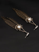 Load image into Gallery viewer, Pearl Earrings
