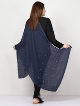 Load image into Gallery viewer, Zigzag Crushed Scarf
