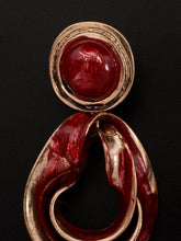 Load image into Gallery viewer, Twisted Metal Earrings
