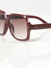 Load image into Gallery viewer, Plain Frame Sunglasses
