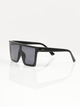Load image into Gallery viewer, Retro Square Sunglasses
