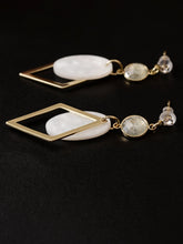 Load image into Gallery viewer, Diamond Shape Earrings
