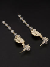 Load image into Gallery viewer, Leaf Earrings
