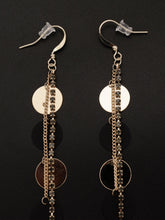 Load image into Gallery viewer, Dangling Rhinestone Earrings
