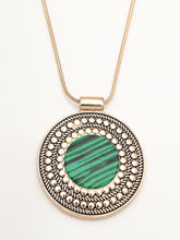 Load image into Gallery viewer, Circular Pendant Necklace
