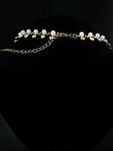 Load image into Gallery viewer, Rhinestone Pearl Necklace
