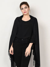 Load image into Gallery viewer, Tassel Finish Scarf
