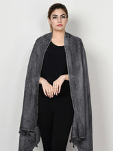 Load image into Gallery viewer, Stripe Patterned Scarf
