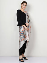 Load image into Gallery viewer, Printed Silk Scarf
