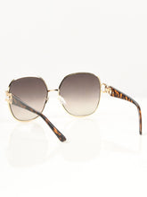 Load image into Gallery viewer, Patterned Sunglasses
