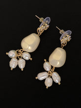 Load image into Gallery viewer, Pearl Finished Earrings
