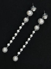 Load image into Gallery viewer, Long Pearl Earrings
