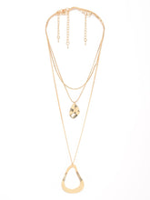 Load image into Gallery viewer, Metallic Pendant Necklace
