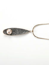 Load image into Gallery viewer, Rhinestone Pearl Necklace
