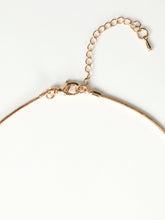 Load image into Gallery viewer, Oval Rhinestone Necklace
