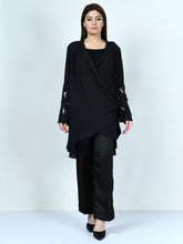 Load image into Gallery viewer, Embellished Grip Shirt
