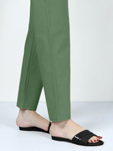 Load image into Gallery viewer, Pocketed Trouser - Green
