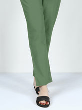 Load image into Gallery viewer, Pocketed Trouser - Green

