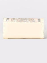 Load image into Gallery viewer, Snake Patterned Wallet
