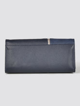 Load image into Gallery viewer, Metallic Design Wallet
