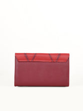 Load image into Gallery viewer, Geometric Patterned Clutch
