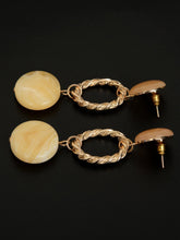 Load image into Gallery viewer, Patterned Earrings
