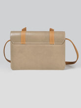 Load image into Gallery viewer, Envelop Toned Bag
