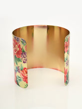 Load image into Gallery viewer, Floral Metallic Cuff

