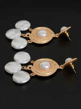 Load image into Gallery viewer, Matte Metal Earrings
