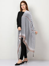Load image into Gallery viewer, Printed Viscose Scarf
