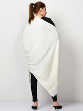 Load image into Gallery viewer, Shimmery Stripes Scarf
