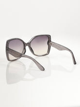 Load image into Gallery viewer, Butterfly Sunglasses
