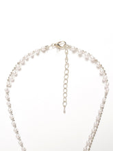 Load image into Gallery viewer, Flower Pearl Necklace
