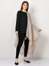 Load image into Gallery viewer, Check Patterned Scarf
