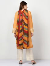 Load image into Gallery viewer, Embroidered Lawn Suit
