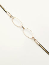 Load image into Gallery viewer, Oval Rings Necklace
