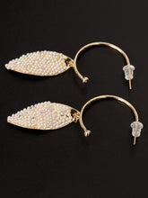 Load image into Gallery viewer, Pearl Feather Earrings
