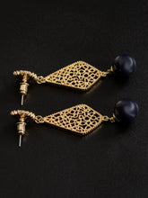 Load image into Gallery viewer, Patterned Earrings
