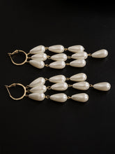 Load image into Gallery viewer, Pearl Earrings
